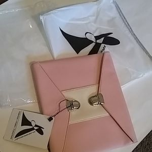🆕Nwt clutch purse